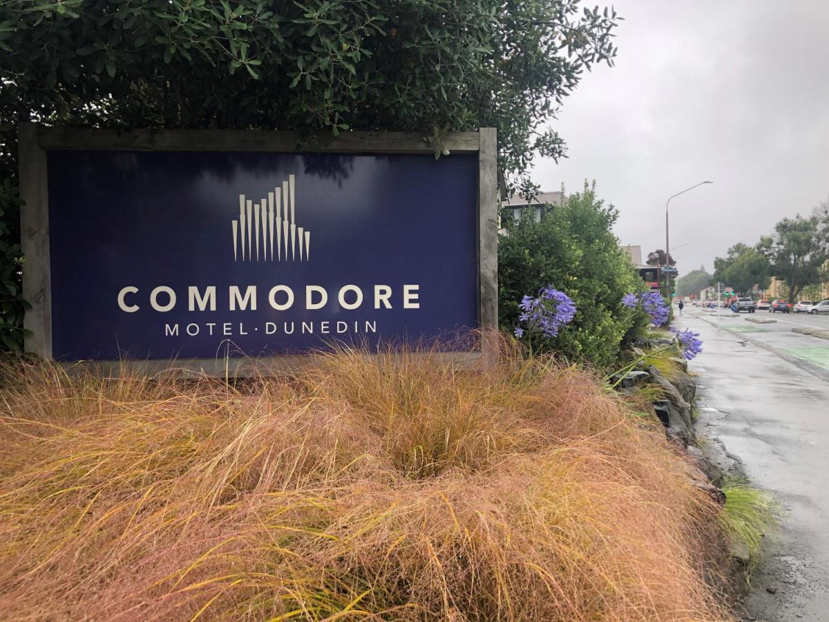 Commodore Motel Dunedin Bagian luar foto