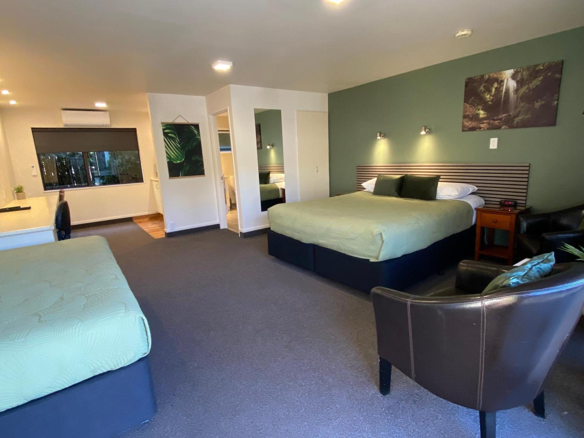 Commodore Motel Dunedin Bagian luar foto