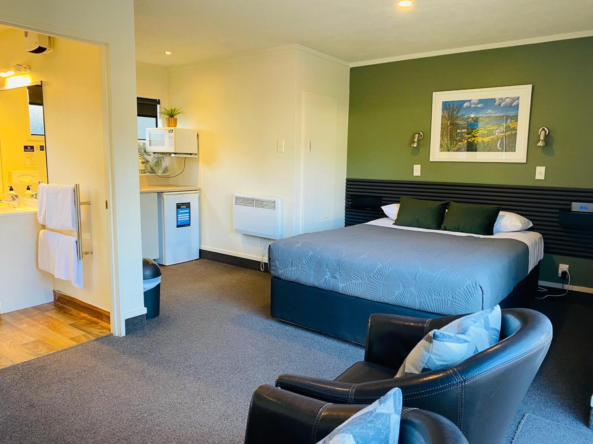 Commodore Motel Dunedin Bagian luar foto
