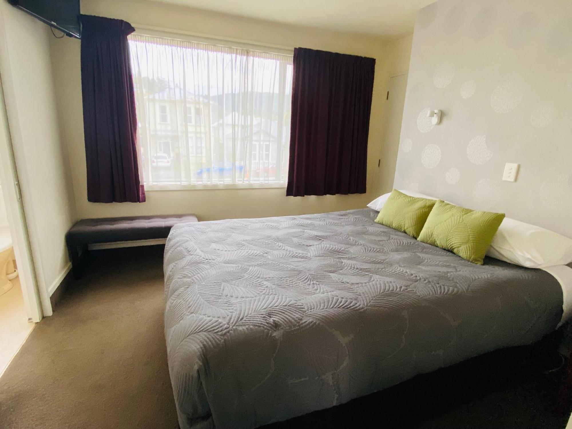 Commodore Motel Dunedin Bagian luar foto