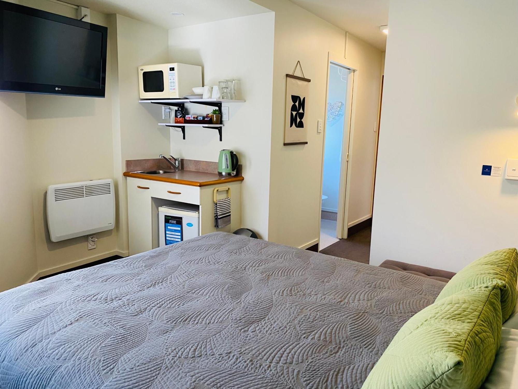 Commodore Motel Dunedin Bagian luar foto